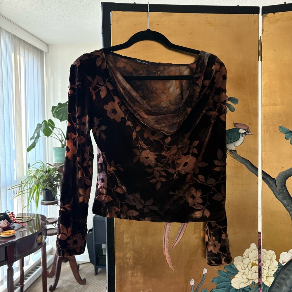 Floral Velvet Long Sleeve Top